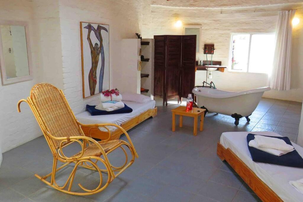 Alternative Space B & B Swakopmund Εξωτερικό φωτογραφία