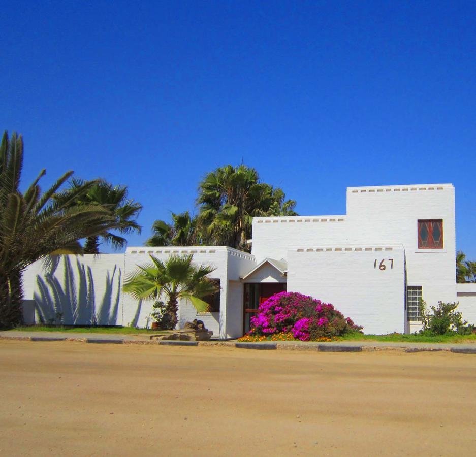Alternative Space B & B Swakopmund Εξωτερικό φωτογραφία