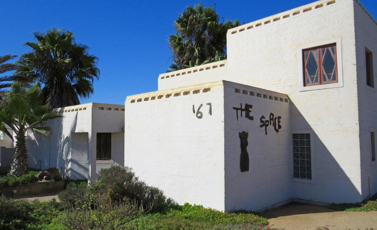Alternative Space B & B Swakopmund Εξωτερικό φωτογραφία